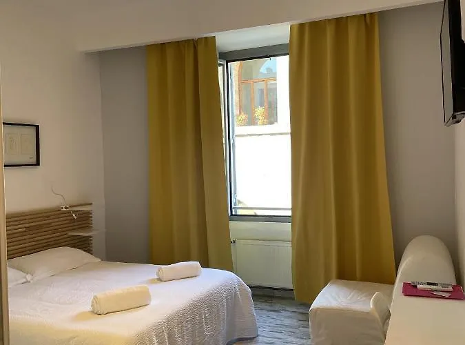 Moshi Moshi Bed & Breakfast 4*