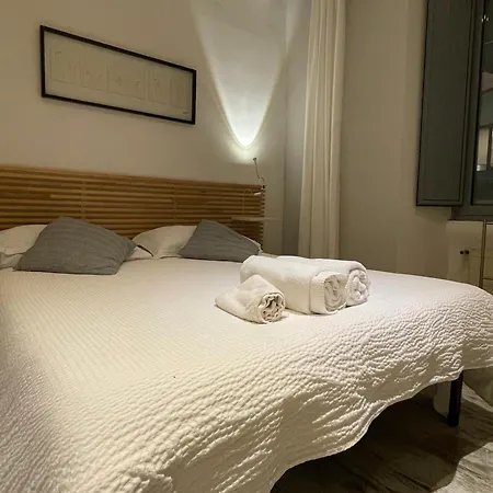Bed and breakfast Moshi Moshi 3*