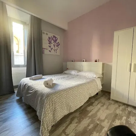 Moshi Moshi לינה וארוחת בוקר